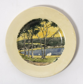 Decorative object - 2 Dinner Plates, China - Souvenir