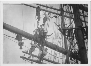 Photograph - Photograph, Black and white, Peckham Photographic Studios, Geo Beachcroft, Hanging on up aloft [the] C.B. Pedersen, c. 1935