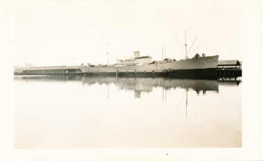 Photograph - Photograph, Sepia, Allan Charles Quinn, Goonawarra loading wool in Melbourne, 13 January 1946