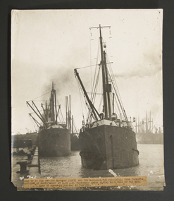 Photograph, Herald, Held up by the fog, 14 July 1933