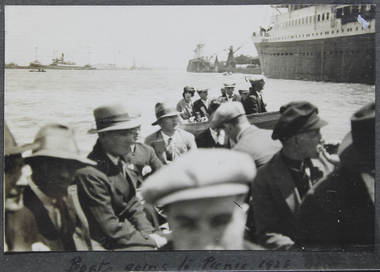 Photograph, Boats going to picnic, 1928