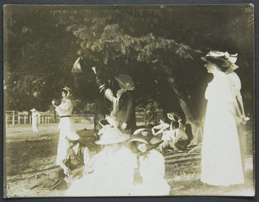 Photograph, Anne Treverton Goldsmith (nee Lobb), c. 1910