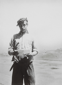 Young seaman with a letter
