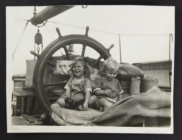Photograph - Photograph, Black and white, 1918