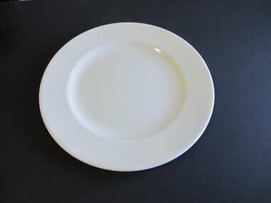 Domestic object - Plate, dinner