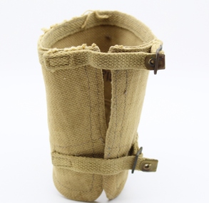 Accessory - Gaiter, Patt. '37 W.E, Gaiter, 1942