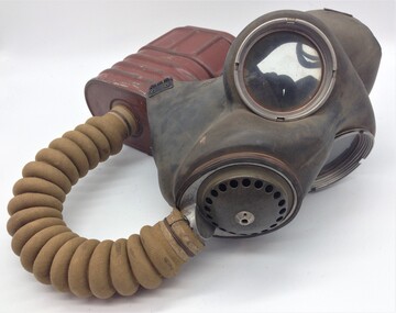 Equipment - Gas Mask, Gas Mark, 1941-2 (see inscription details)