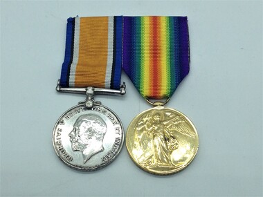 Medal - Medal Group, WW1, 2166 Lieutenant Reginald Frank Barratt