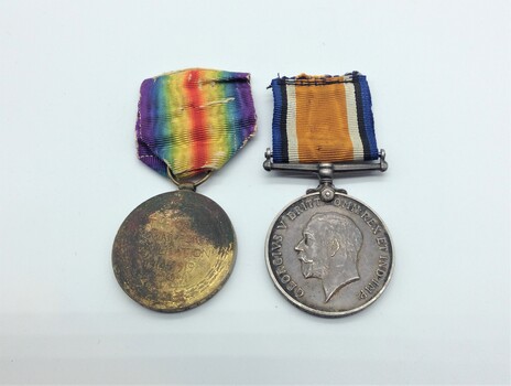 War Medals group (British War & Victory)