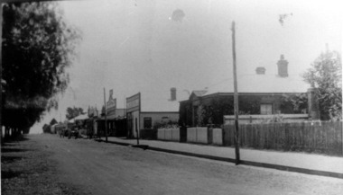 Bank of Victoria, Photograph