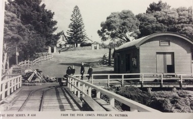 Photograph, Cowes Pier and Jetty Shed