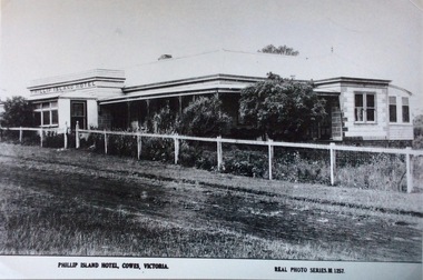 Photograph, Phillip island Hotel, Cowes