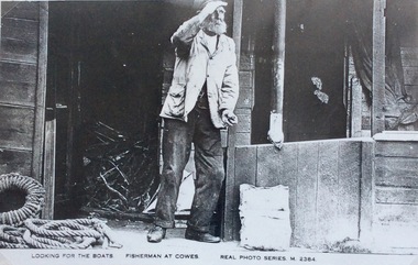 Photograph, Valentine Publishing Co, Fisherman at Cowes