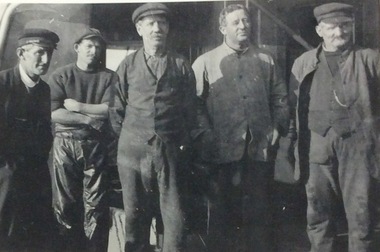 Photograph, Genista's crew 1919, 1919