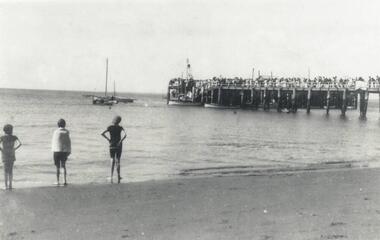 Photograph, Cowes Pier with crowd