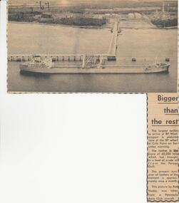 Newspaper clippings, 22/02/1967