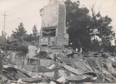 Photograph, Isle of Wight Hotel Fire, 23/04/1925