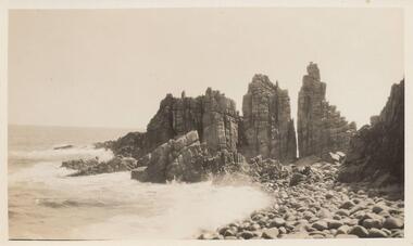 Photograph, Unknown