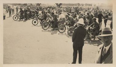 Photographs, Early 20th Century
