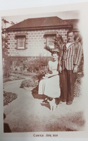 Photograph, Rurric & Fannie De La Haye and Family home, 1938