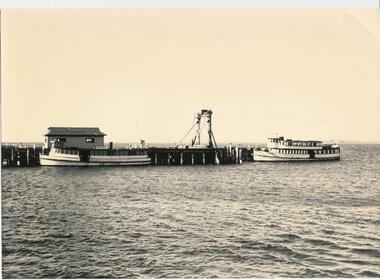 Photograph, Estelle Star and Sunrise Star ferries at Cowes pier. 1948-1949, 1948-1949