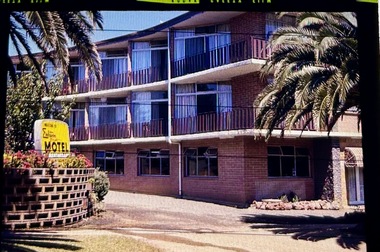 Memorabilia, Folder of tourist brochures and photos
