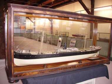 Shipbuilders model, SS ARGUS (1889-1907)  - Steel steamship built by Palmers & Co., at Newcastle on Tyne for Archibald Currie & Partners, Melbourne, SS Argus, 1889-1907