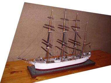 Model ship, The model was built by the ship's carpenter on board the Archibald Russell, Archibald Russell, 1905