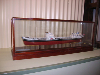 Shipbuilders model, MV Millers Canopus