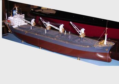 Shipbuilders model, MV Binsnes