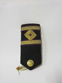 Epaulette