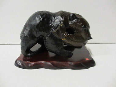 Wooden bear