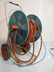 Portable reel
