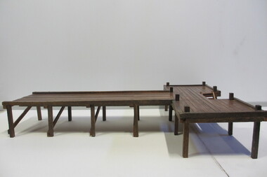 Model Dock