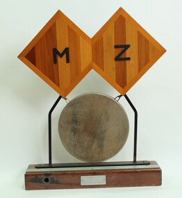 Memorabilia - Dinner Gong- M & Z Special Unit Association
