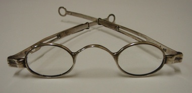 Georgian silver spectacles, early 19th century