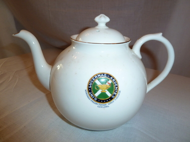 Crockery teapot