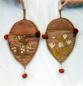 wall pocket, early - first half 20th century