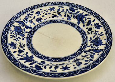 plate, late 19th century
