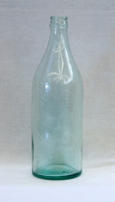 bottle, D. Drossou