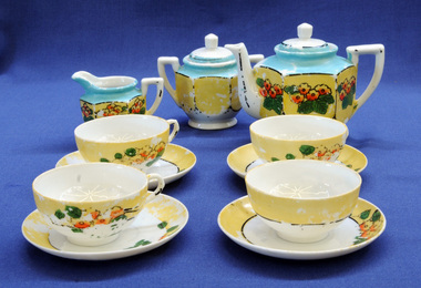 tea set, c. 1920s