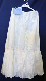 petticoat, Cowell, Alice, 1914
