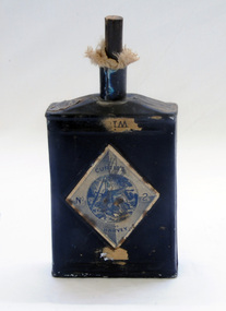 gunpowder flask, Mid 19th century