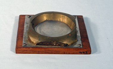 ash tray