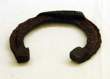 horse shoe, late 19th -early 20th century