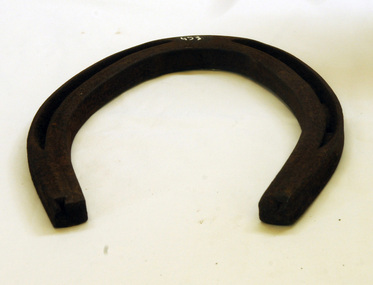 horse shoe, late 19th century