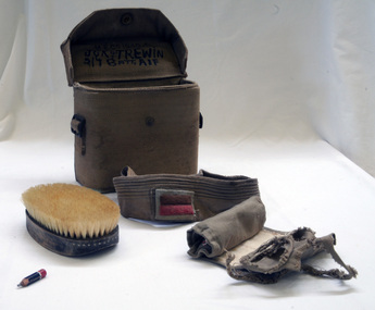 personal kit, Mills Equipment Company, Prior to 1940
