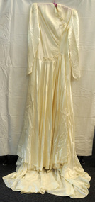 dress, 1945