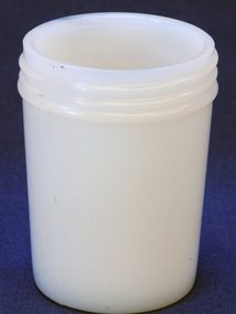 jar, 1935-1945