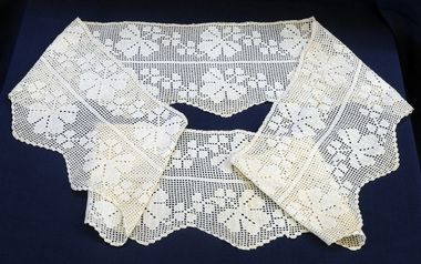 lace, first half 20th century